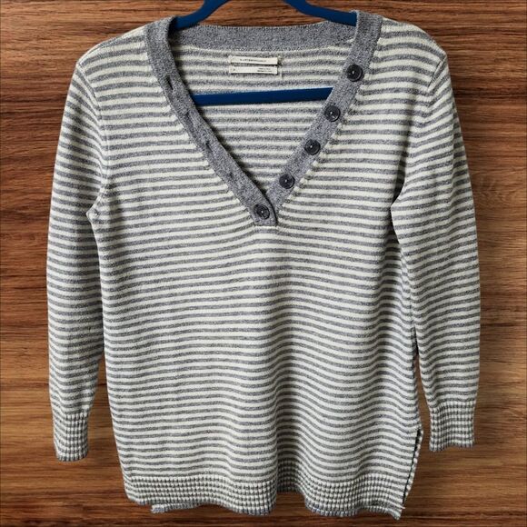 Anthropologie Sweaters - Anthropologie Gray and White Striped V-neck Sweater. Sz. S